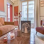 The Lord Byron Suite